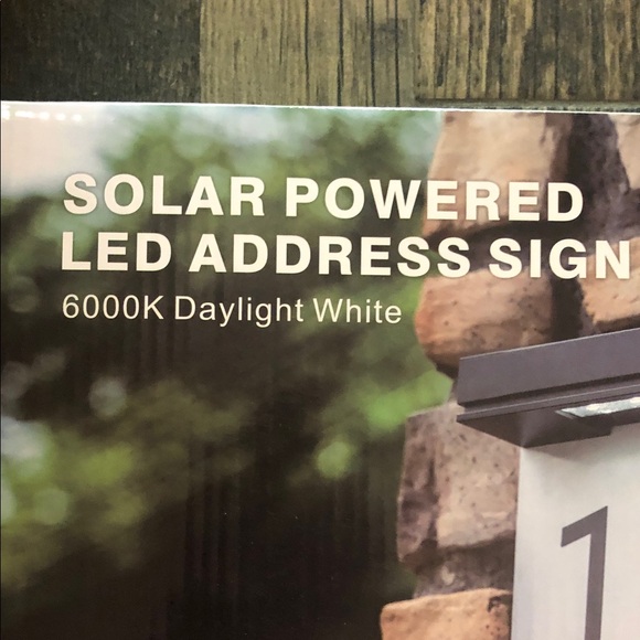 Solar Powered LED Address Sign - White - Picture 3 of 6